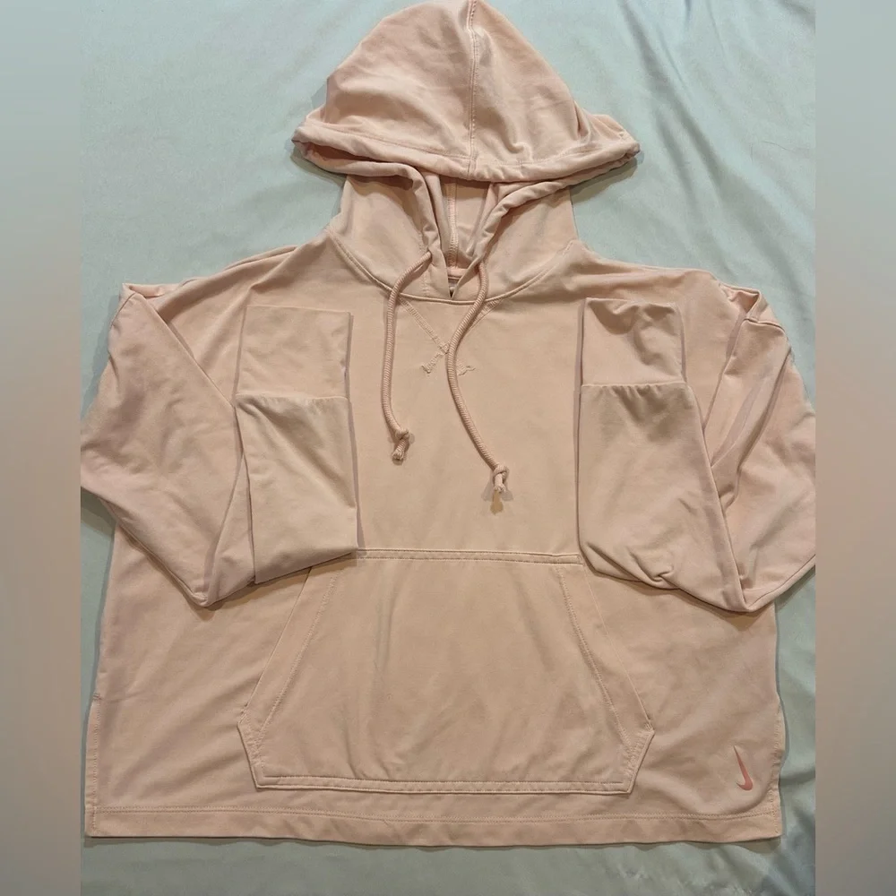 Nike women plus